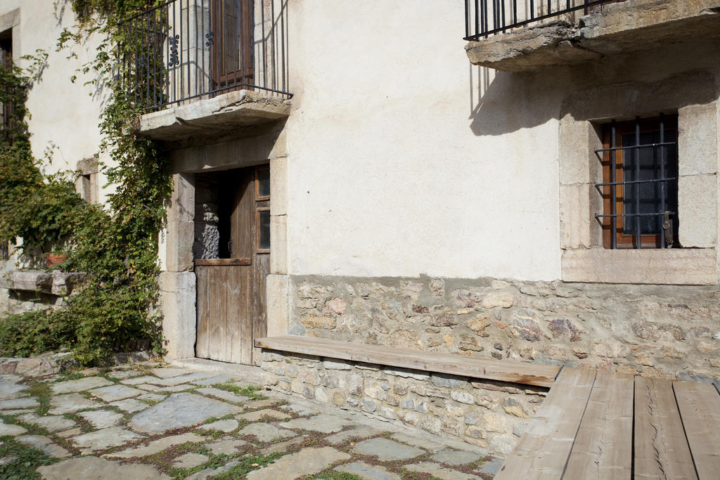 Cal Calsot Casa Rural "Adults Only" Montellá Exteriör bild